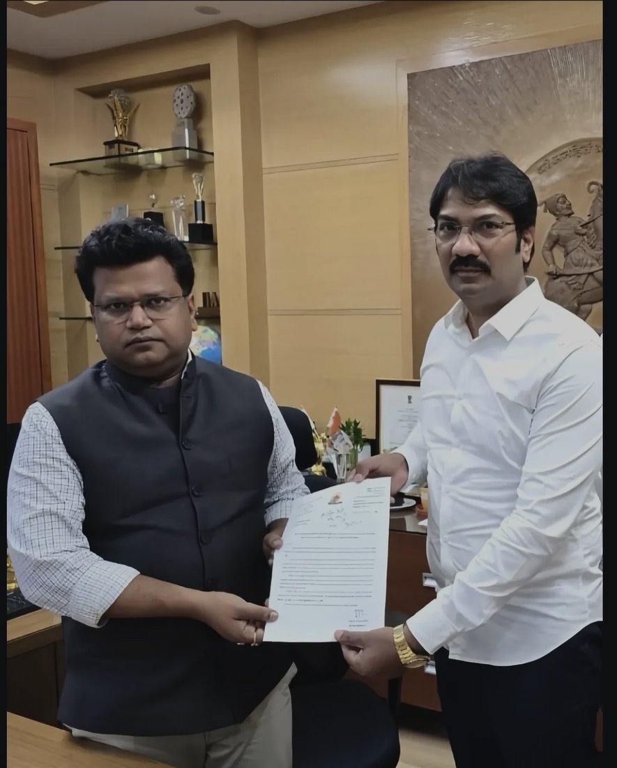 Submitting a ward development proposal to a senior official